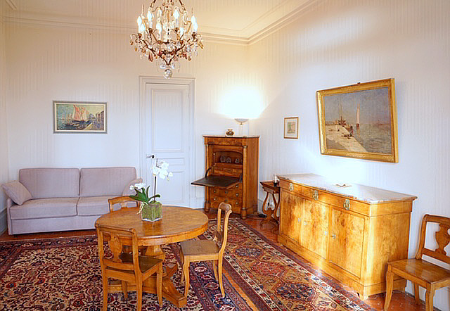 Apartment in Cannes - Wohnzimmer